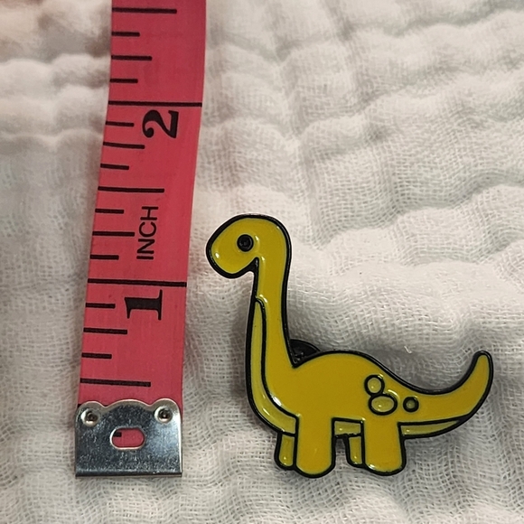 3 for $15/ 5 for $20 Pin- Brachiosaurus - Picture 4 of 4